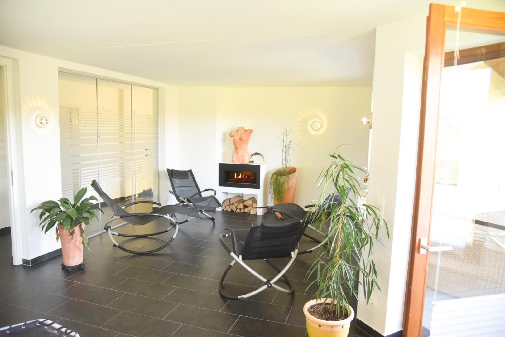 Wohlfuehlhotel Sonnengarten Uberlingen Exteriör bild